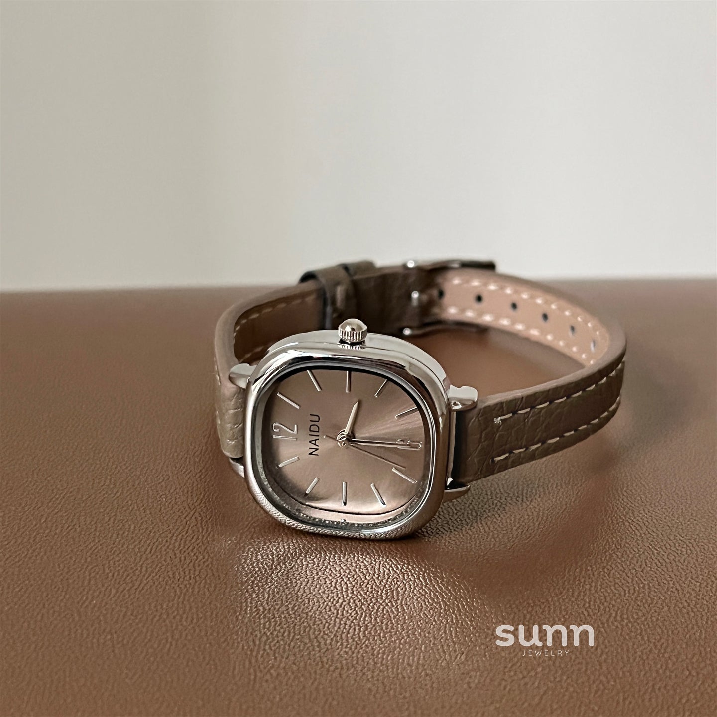 Gentry Vintage Square Watch [T2IV03FT]