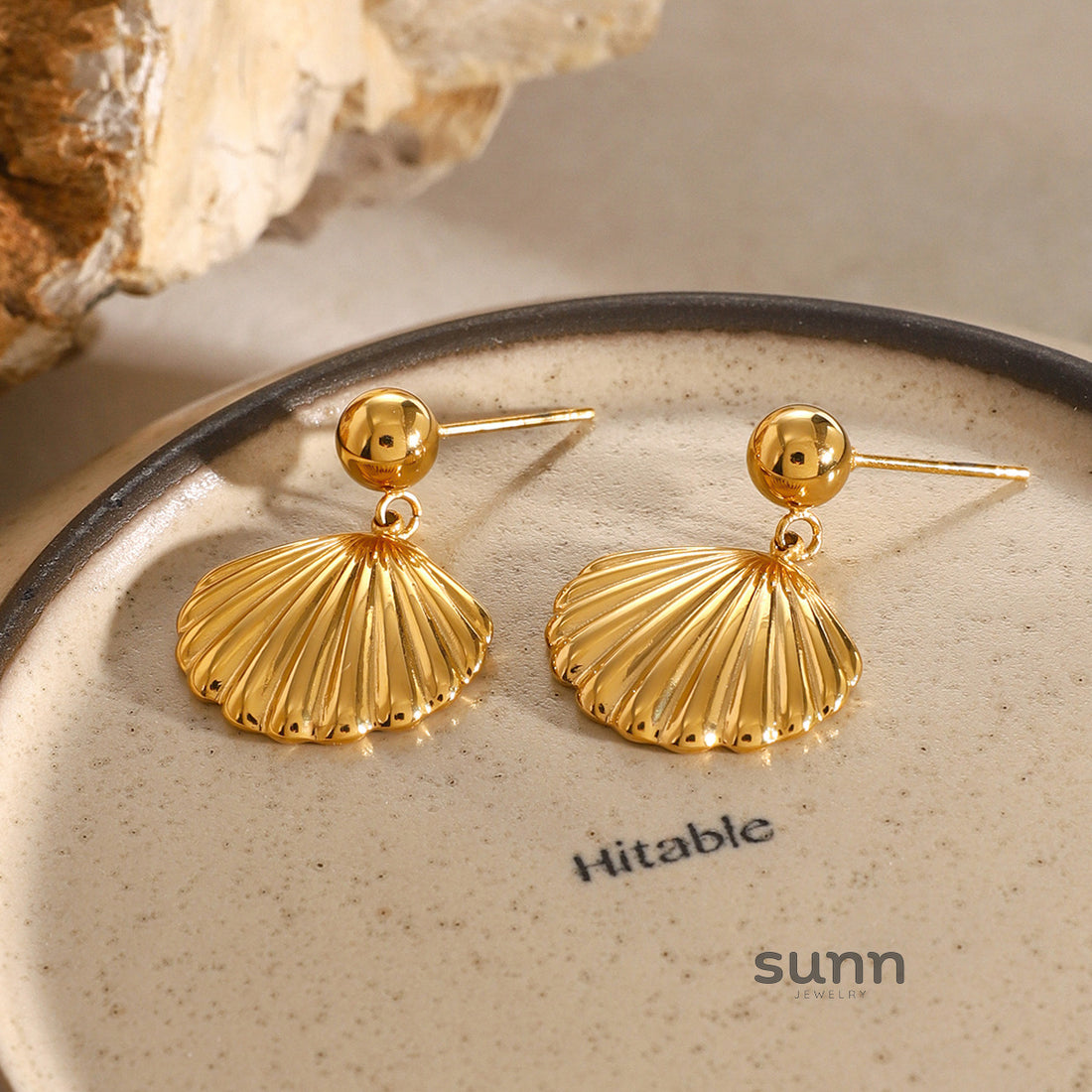 Georgina Sculptural Shell Earrings [BTOX856C]