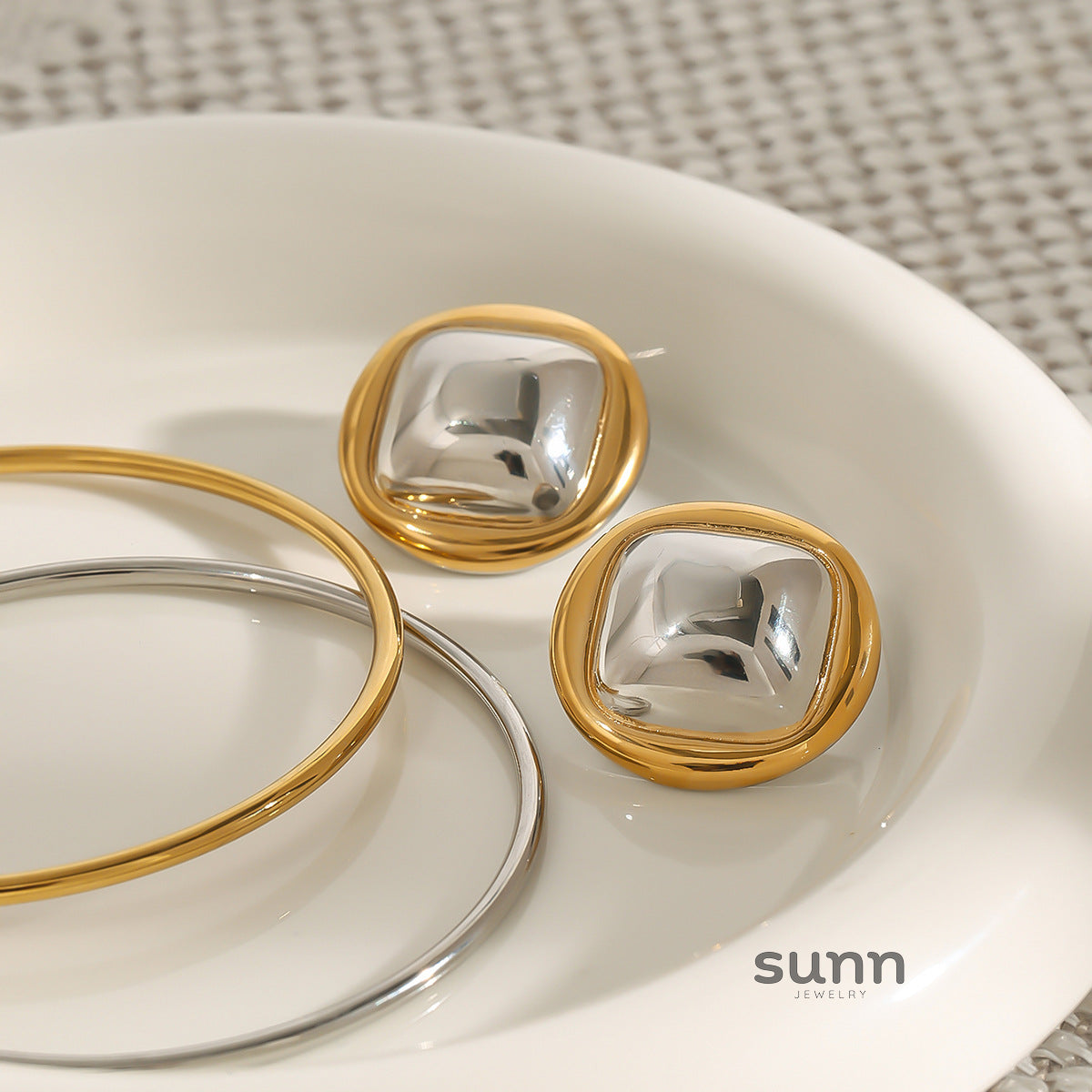 Germani Geometric Drop Earrings [GDKZYEJT]