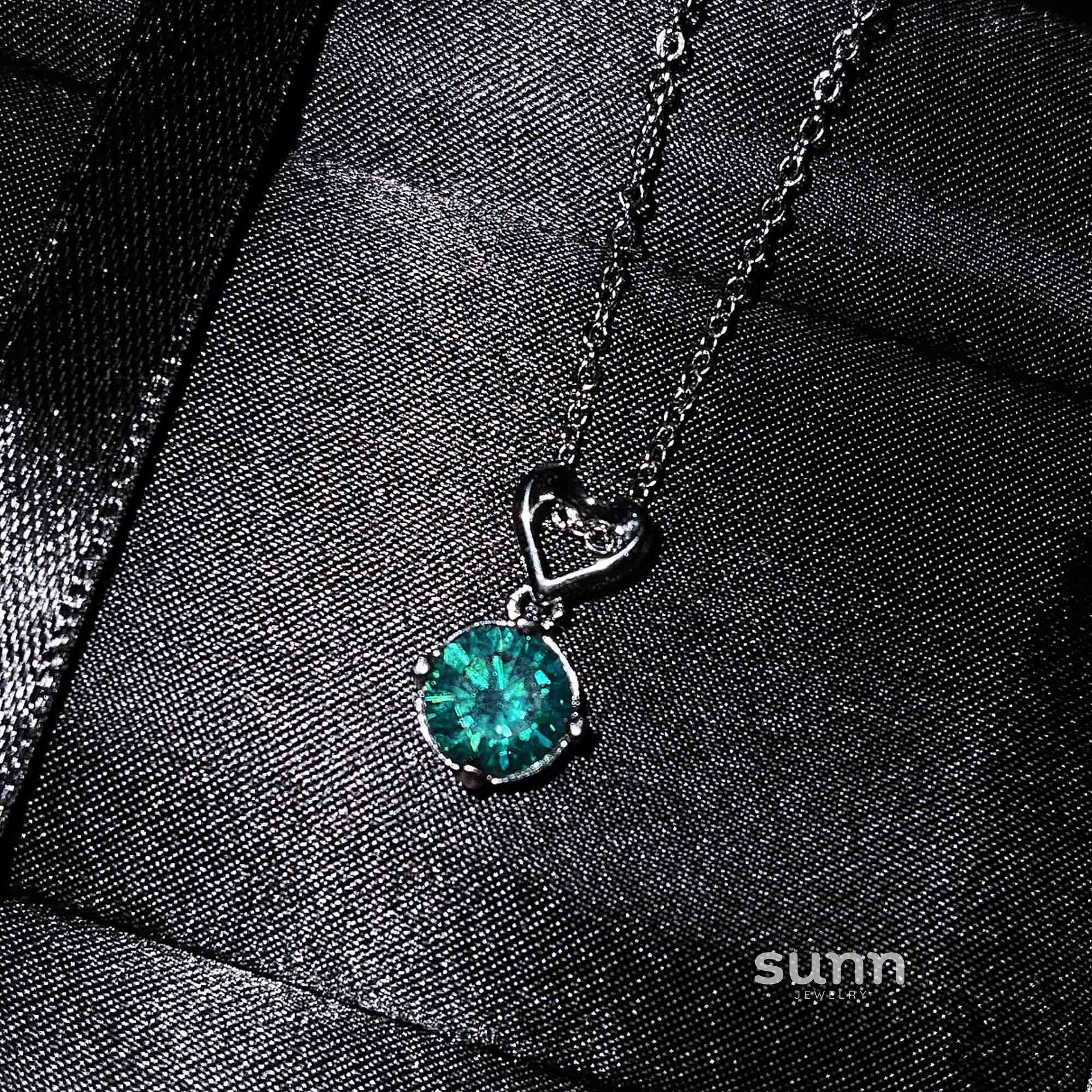 Gertrude Simulated Diamond Heart Necklace [BQUPA4YR]