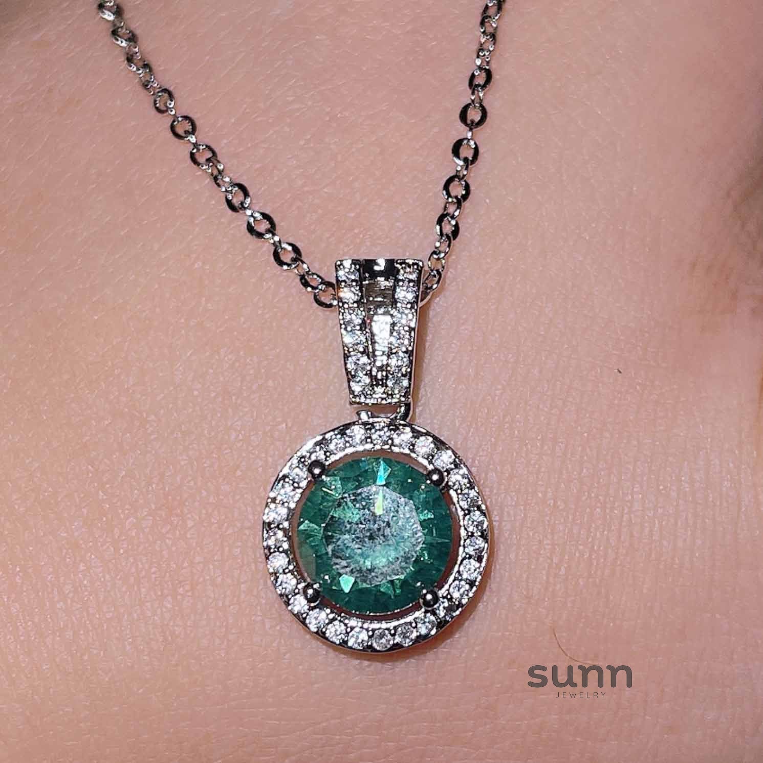 Gertrude Simulated Diamond Heart Necklace [M74UZCKS]