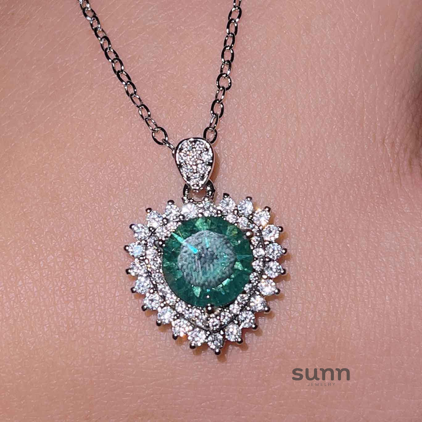 Gertrude Simulated Diamond Heart Necklace [8DYUJ5FG]