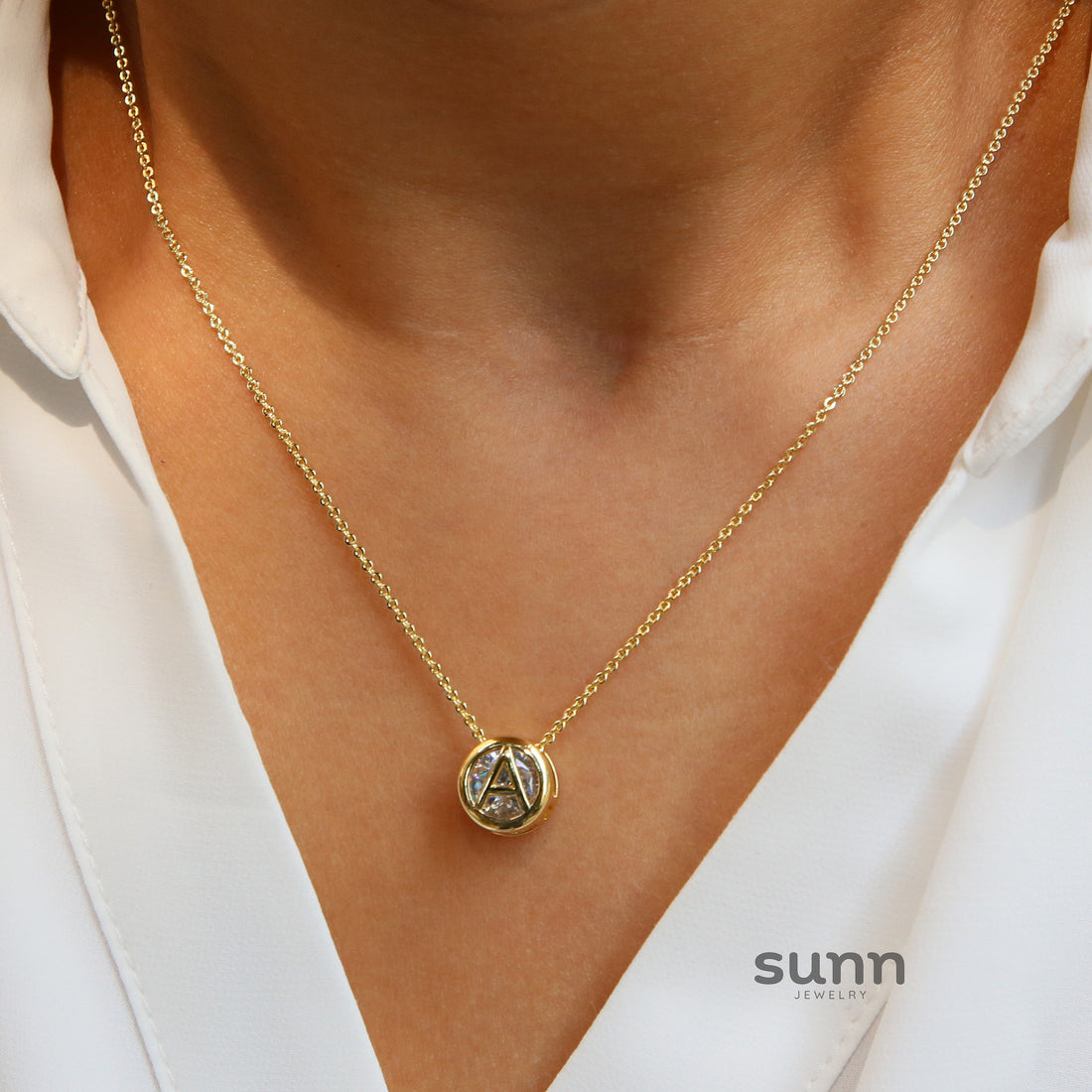 Gia Initial Pendant Necklace [VXEGY7DT]