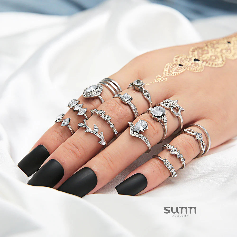 Ginny Crystal Heart Ring Set