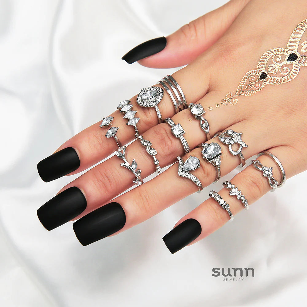 Ginny Crystal Heart Ring Set