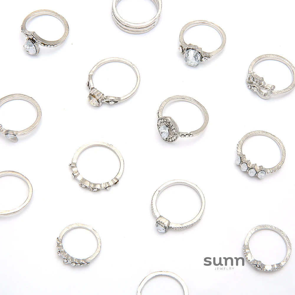 Ginny Crystal Heart Ring Set