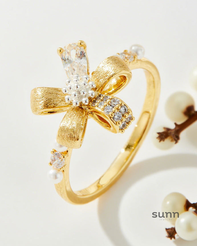 Gioia Brushed Floral Open Ring [E587XTHY]