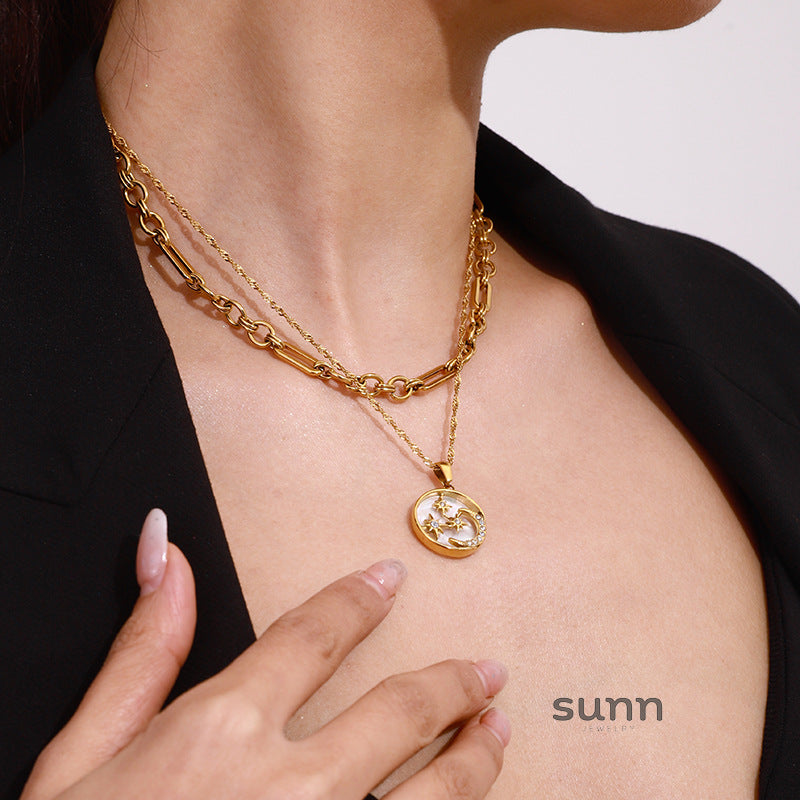 Giorgia Iridescent Moon Necklace [R679N7QB]
