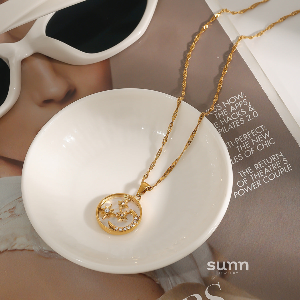 Giorgia Iridescent Moon Necklace [X8WS5O45]