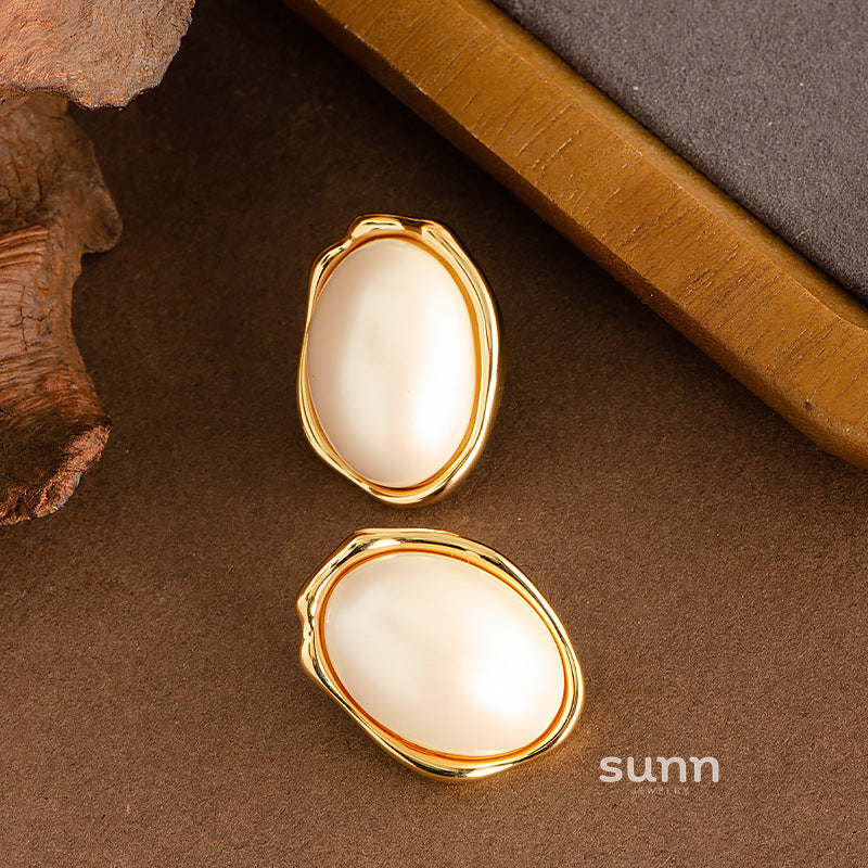 Gisel Maillard Pearl Drop Earrings [MCPON2IT]