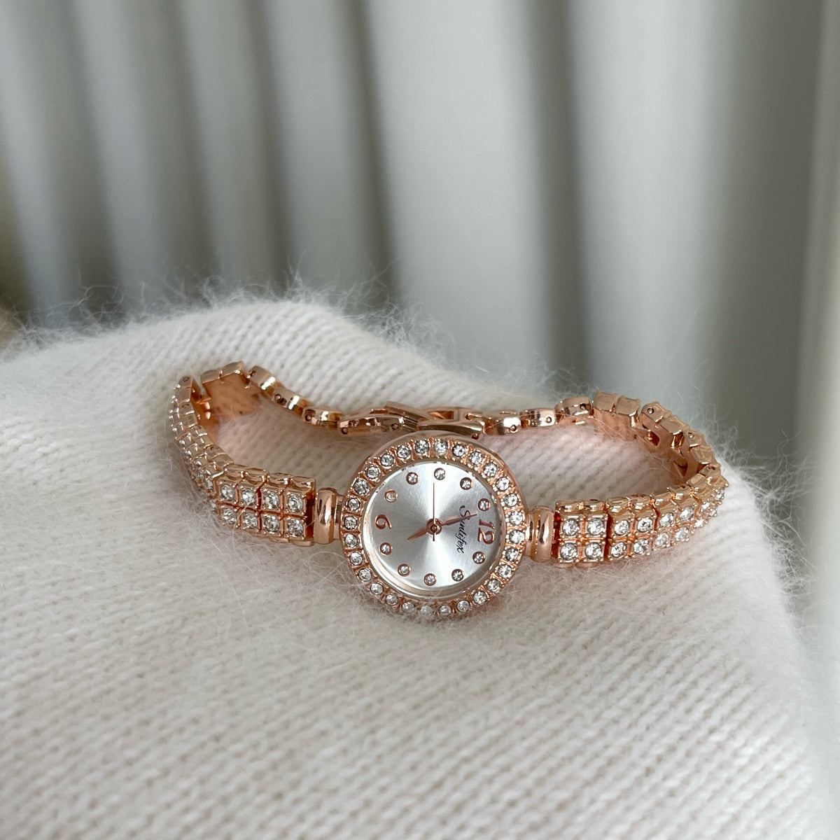 Gisela Celestial Chain Watch [BG2XGVSY]