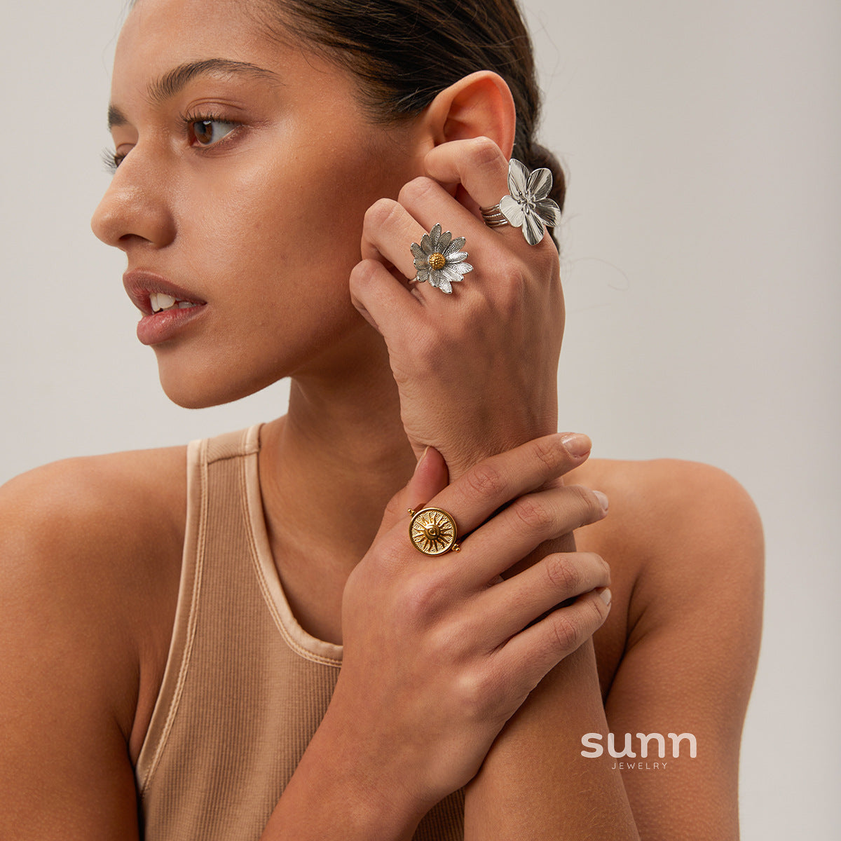 Gisele Pleated Bloom Open Ring [NPO93F1R]