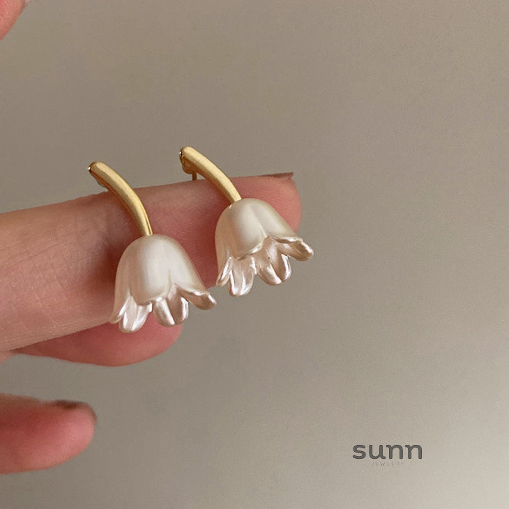 Gisella Tulip Drop Earrings [YNSOXRU8]