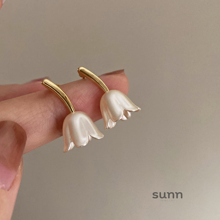 Gisella Tulip Drop Earrings [SN665PS9]