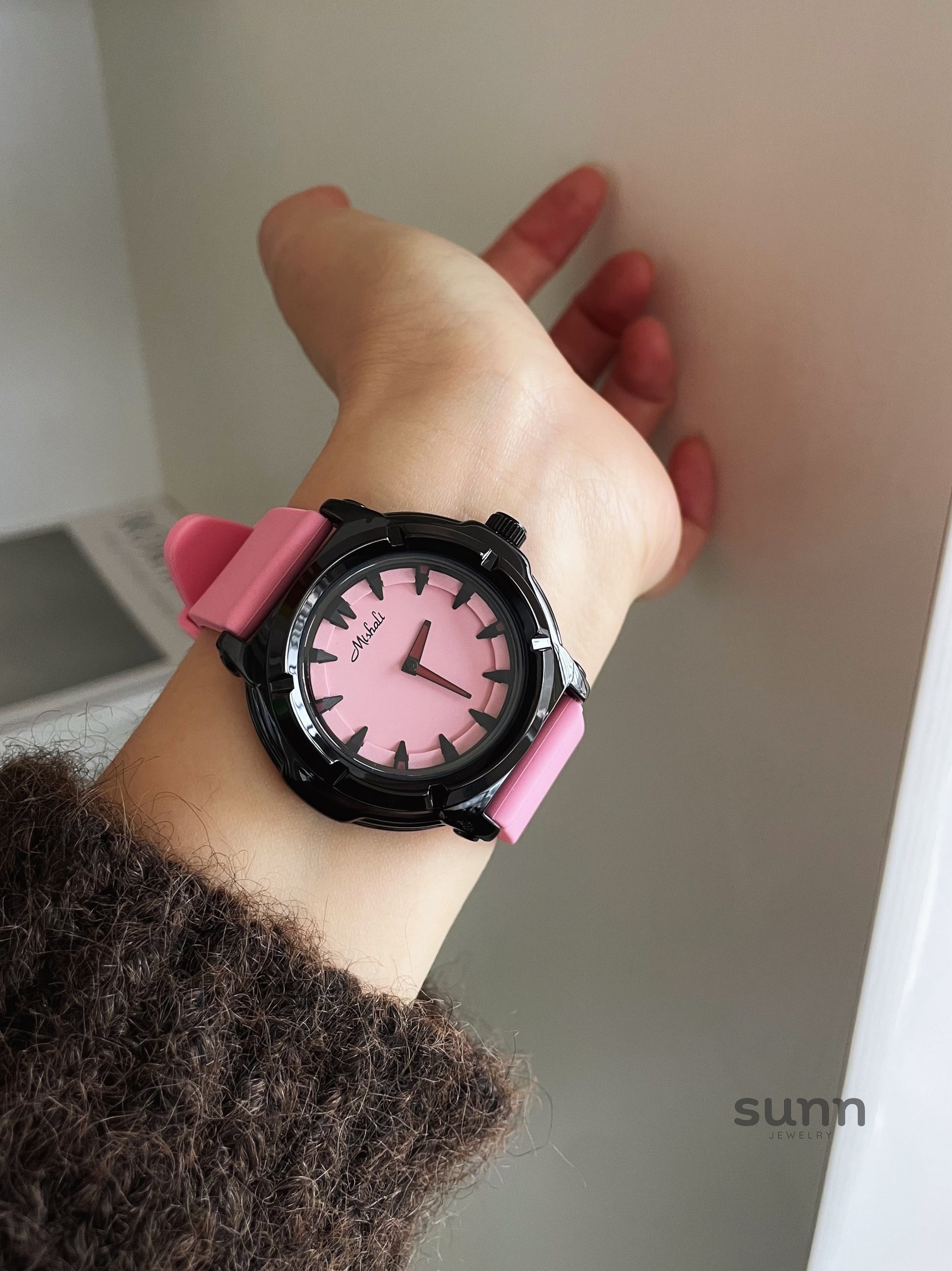 Giselle Bold Contrast Watch [MLJHUUCZ]