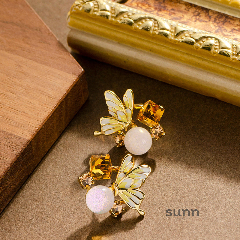 Giuliana Butterfly Bloom Earrings [B7LTPO55]