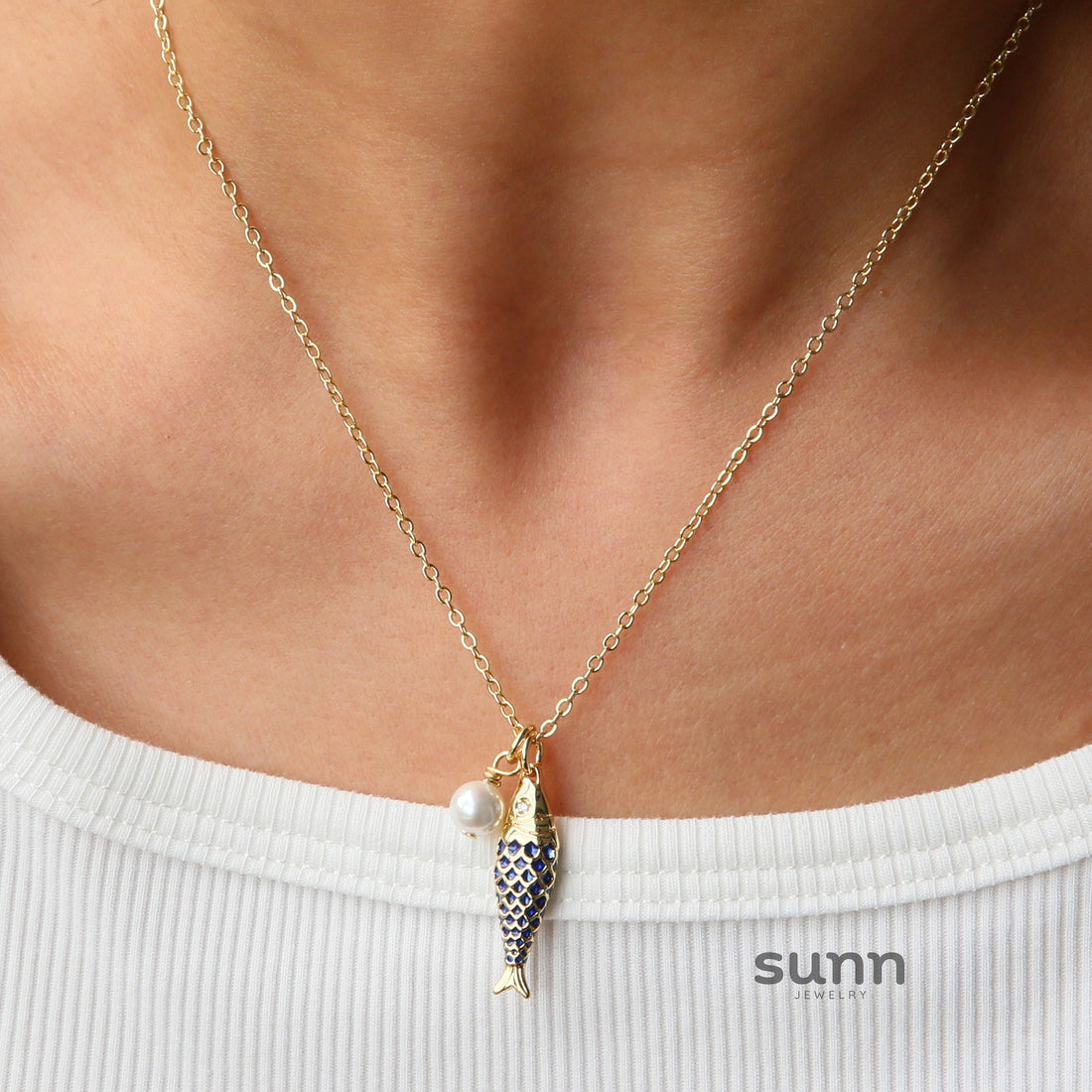 Giulianna Brass Tropical Fish Necklace [OJPMOP67]