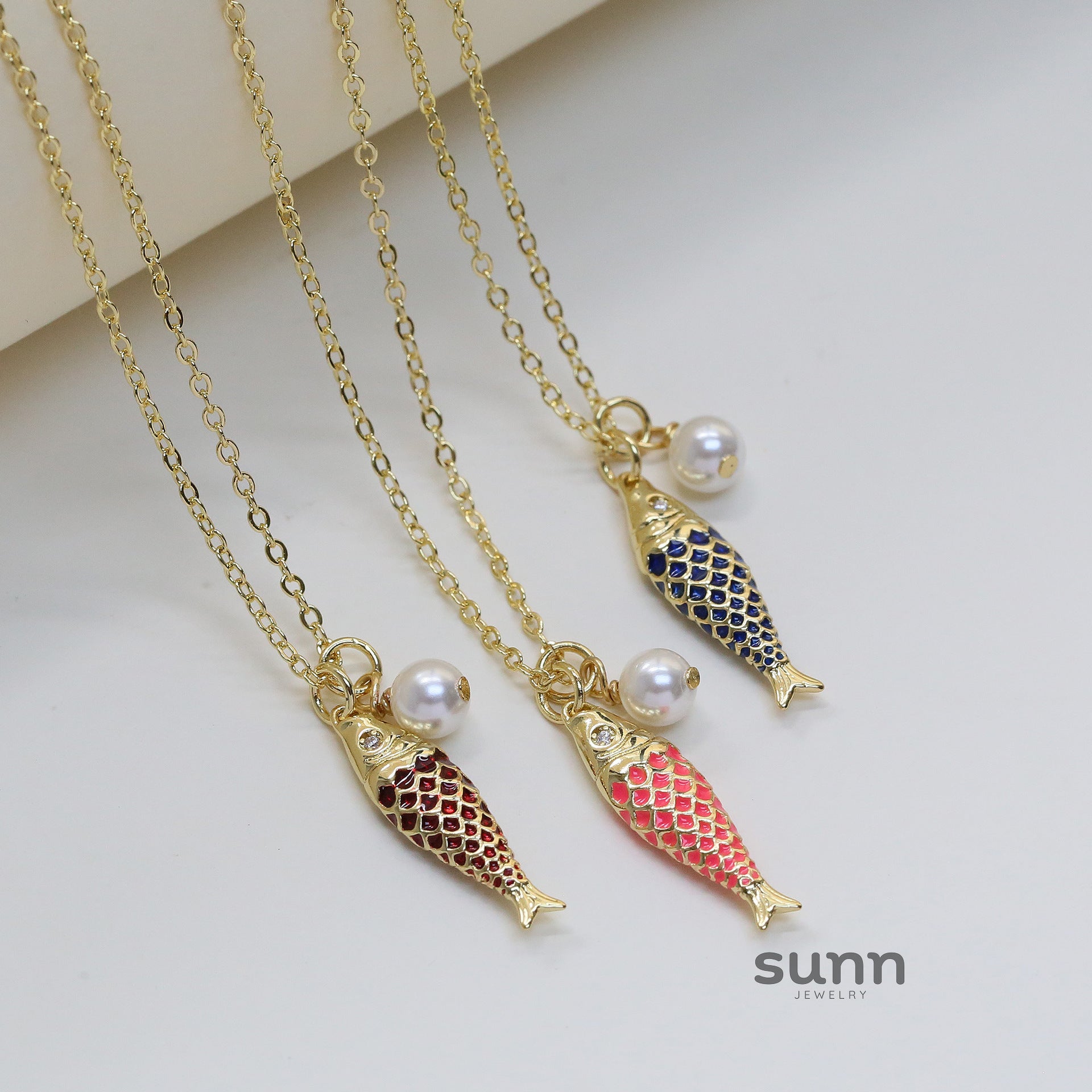 Giulianna Brass Tropical Fish Necklace [V4M57FNS]