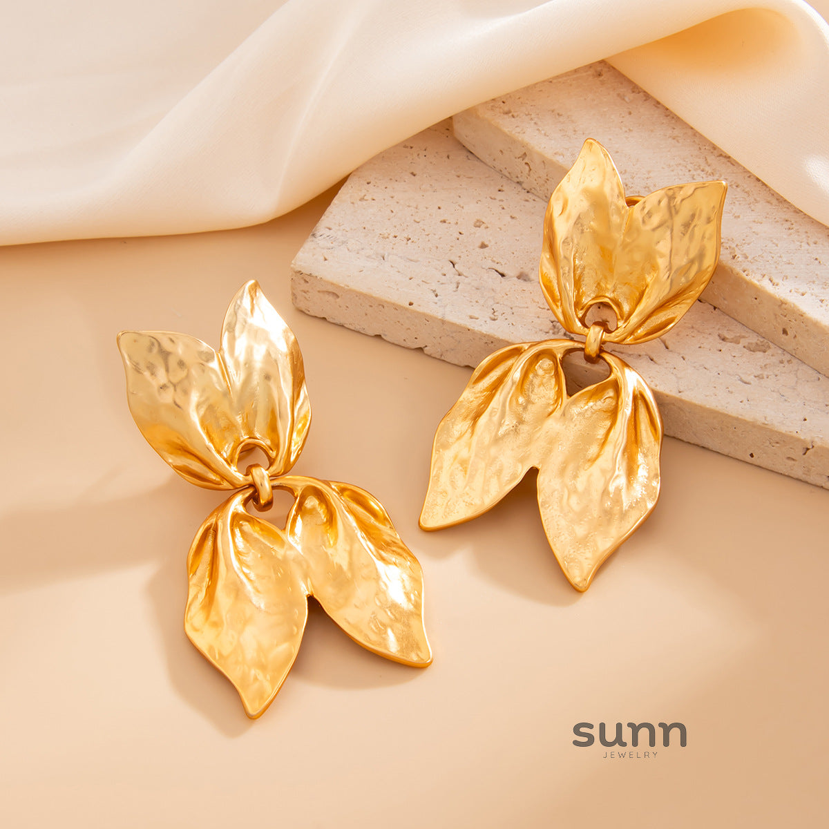 Gloria Geometric Drop Earrings [1Q3BJAZD]