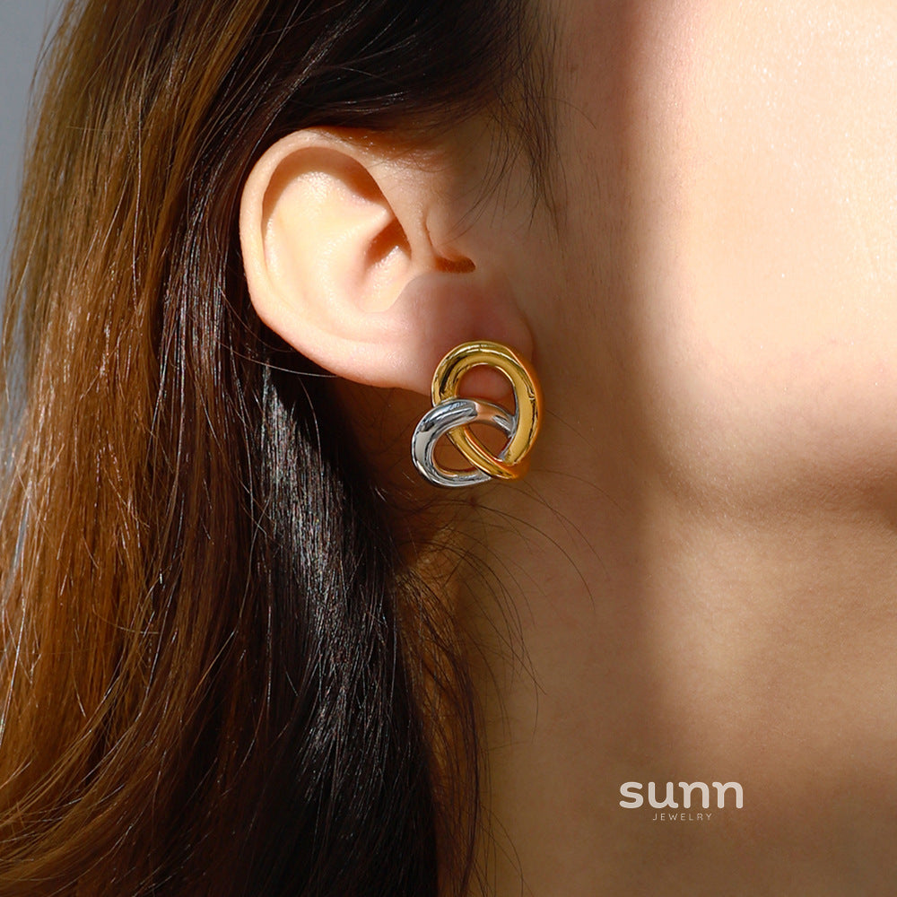 Gloria Heart Hoop Earrings [I660Z2R3]
