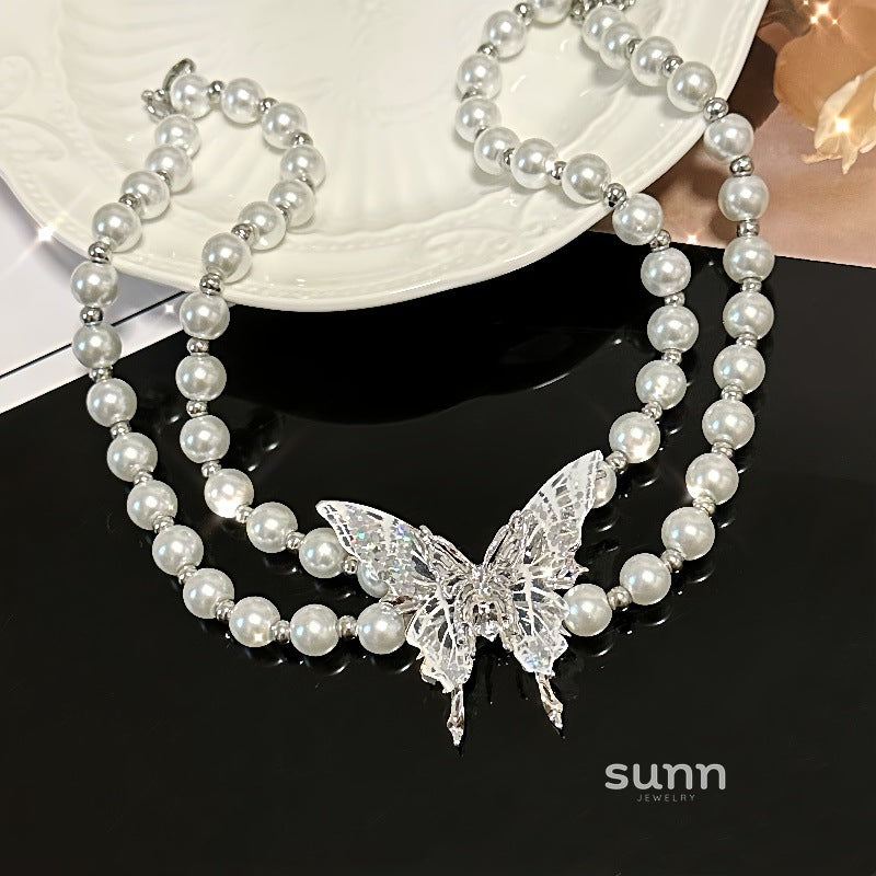 Gloria Pearl Butterfly Choker