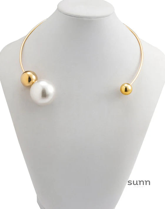 Gloria Pearl Choker Necklace
