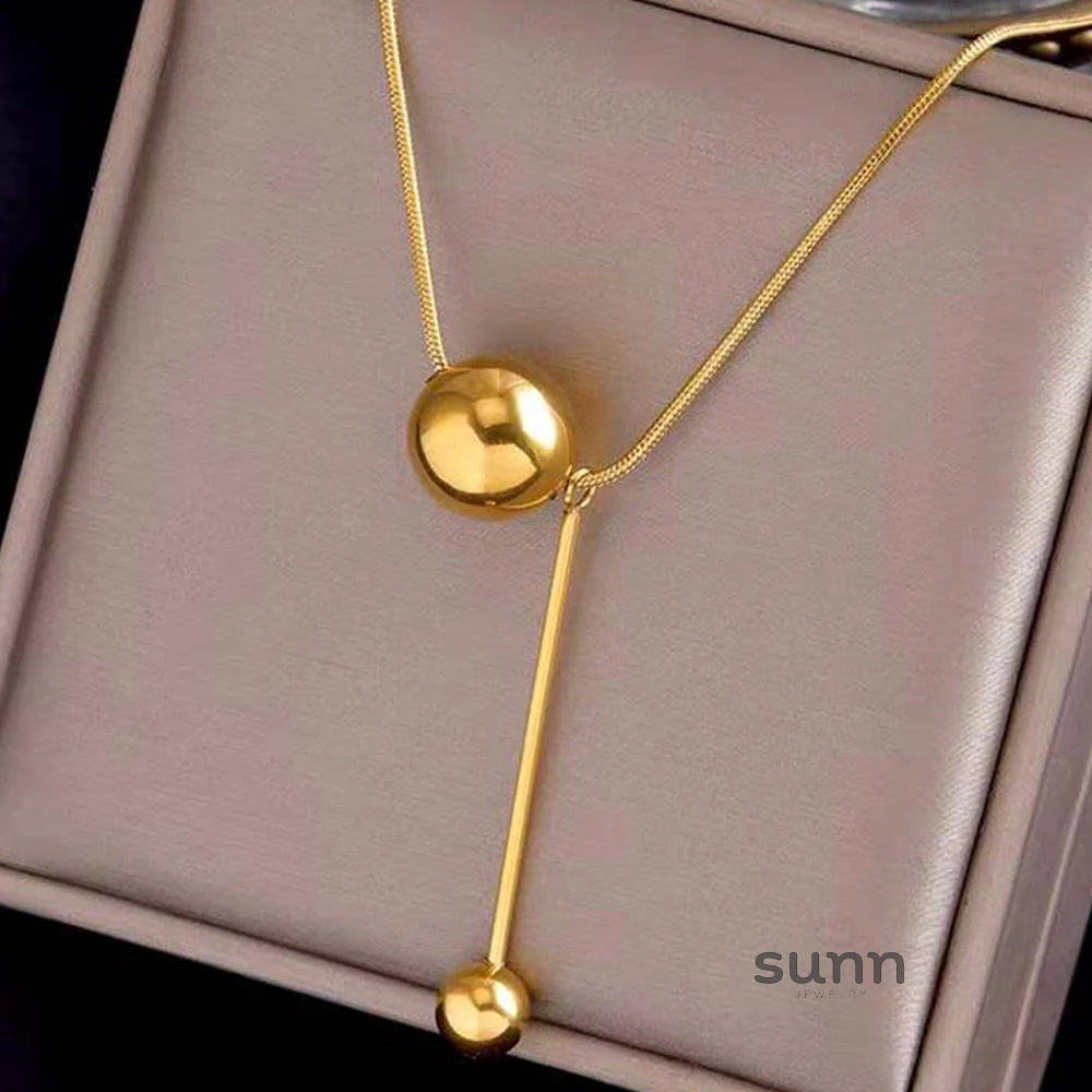 Graceyn Delicate Ball Necklace