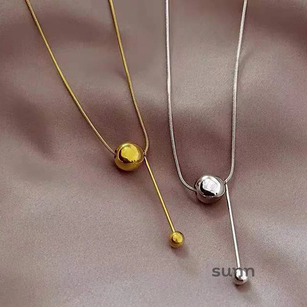 Graceyn Delicate Ball Necklace