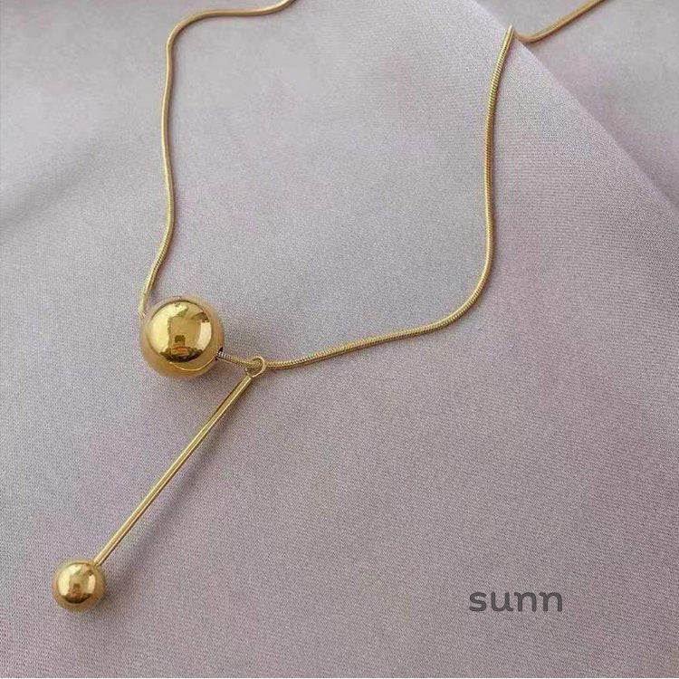Graceyn Delicate Ball Necklace