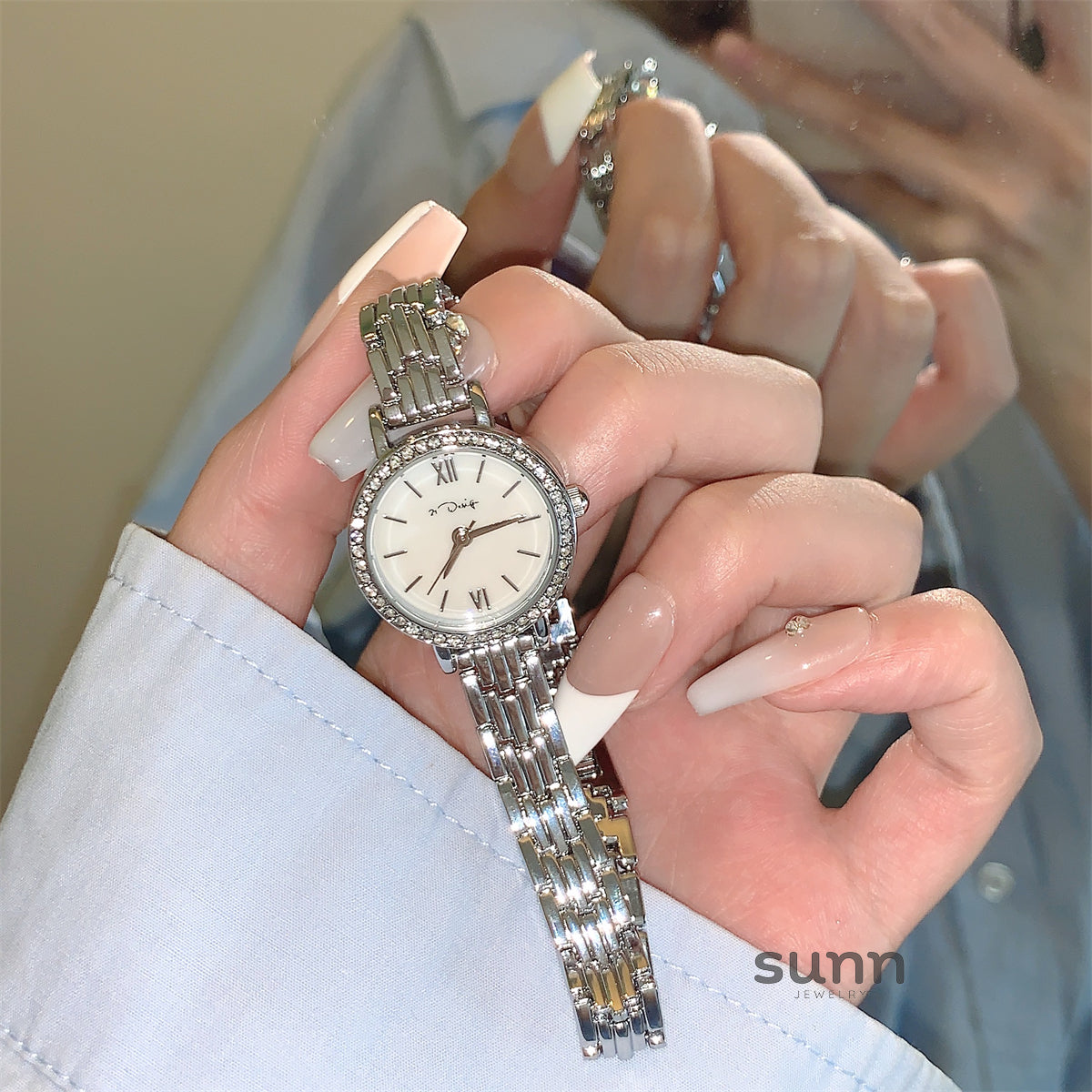 Graciella Mother-Of-Pearl Bracelet Watch [4N2NSH47]