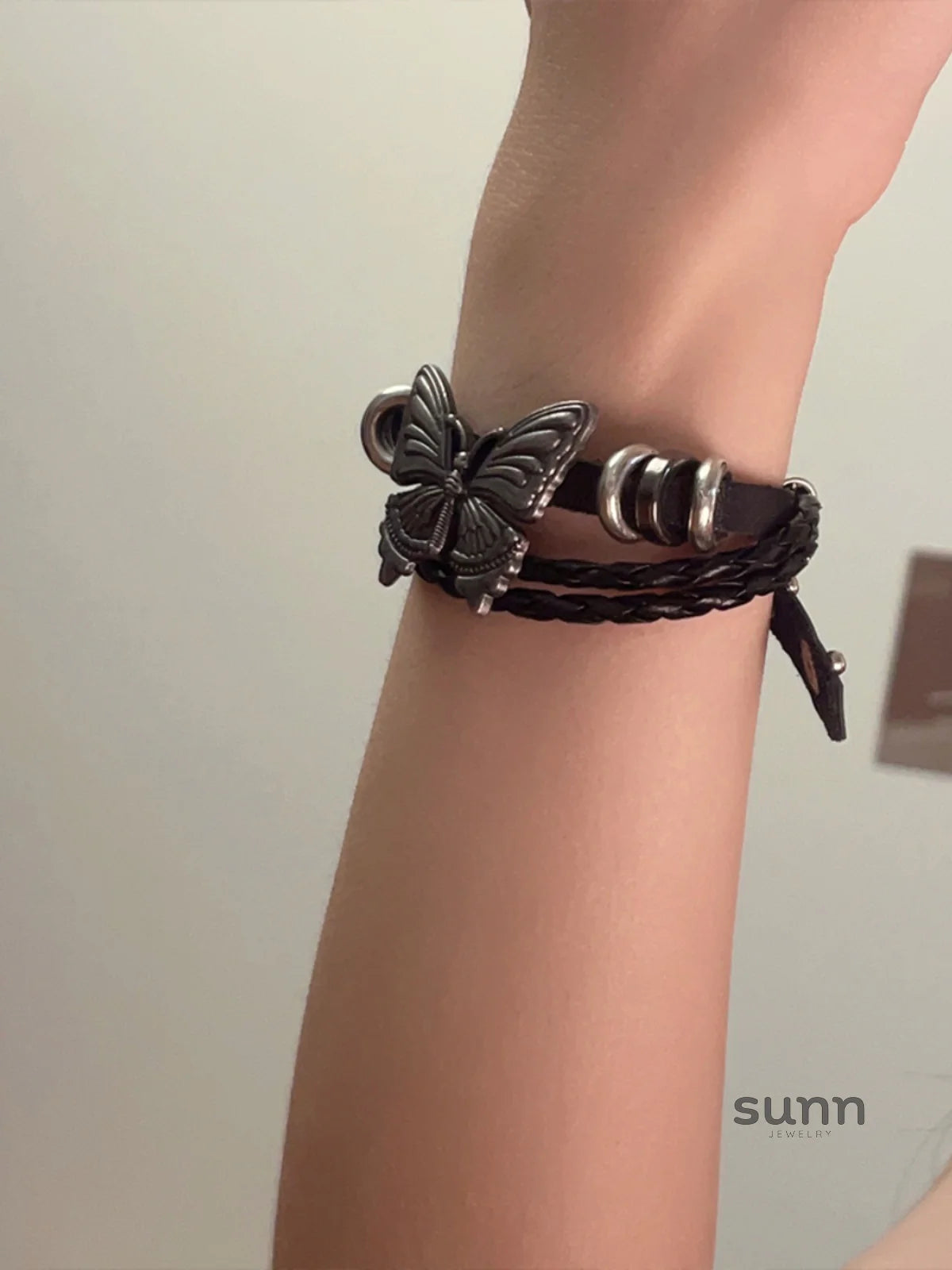 Graysen Leather Butterfly Choker