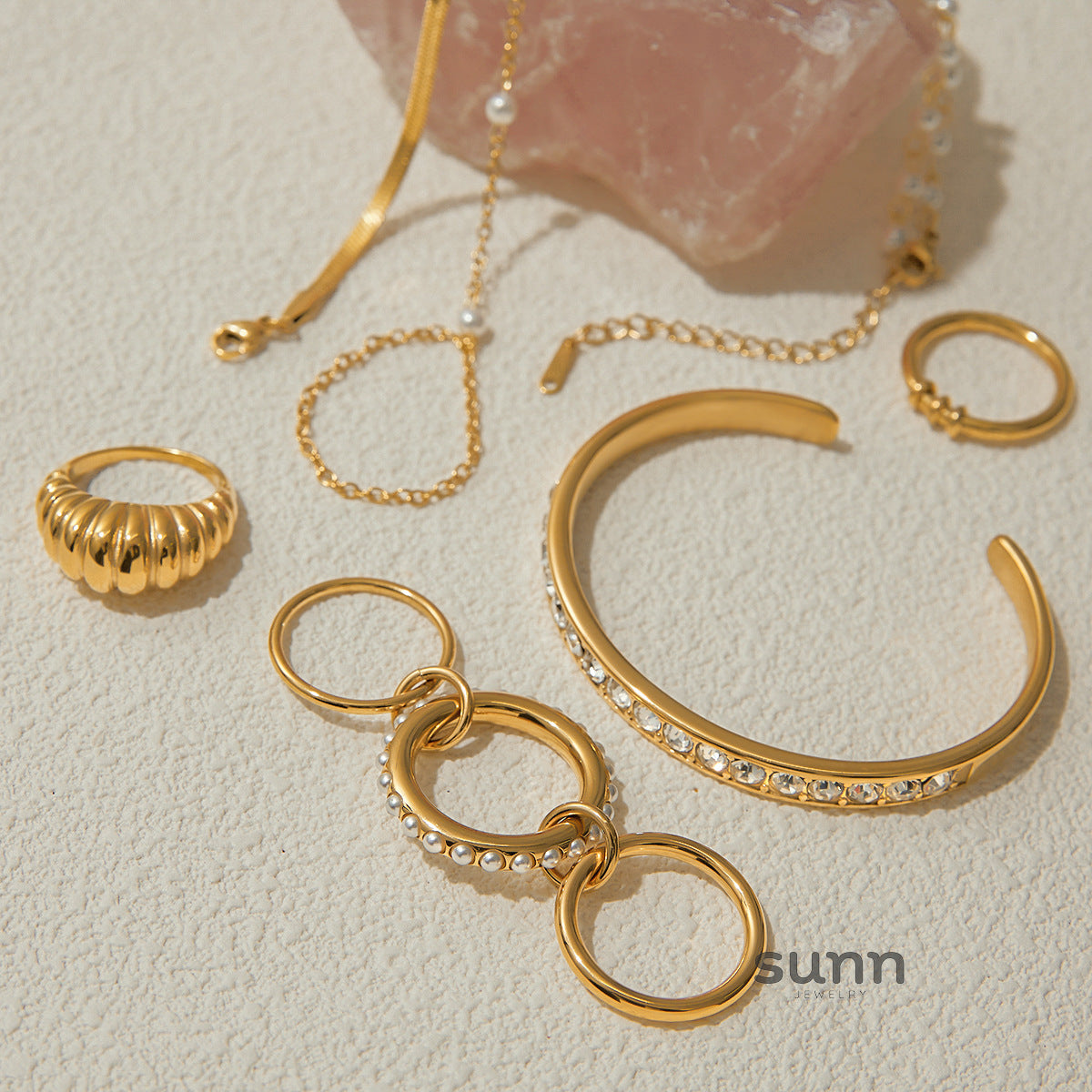 Graysen Pearl Diamond Bracelet Ring Set [0F4ENNHP]