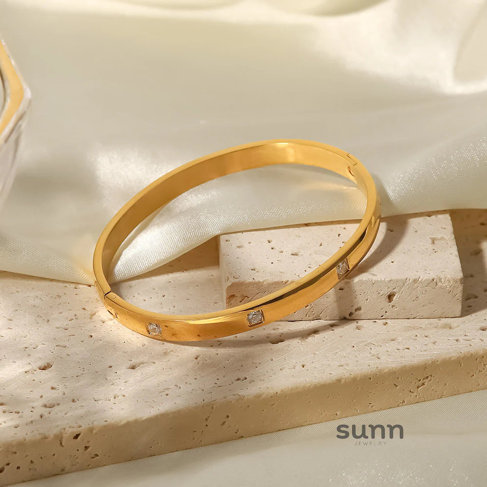 Grayson Dainty Zircon Bracelet