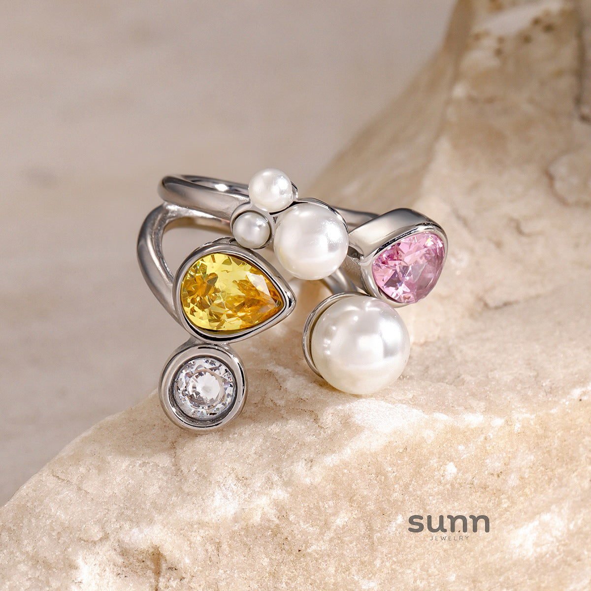 Grettel Irregular Pearl Open Ring [GKEWA4J1]