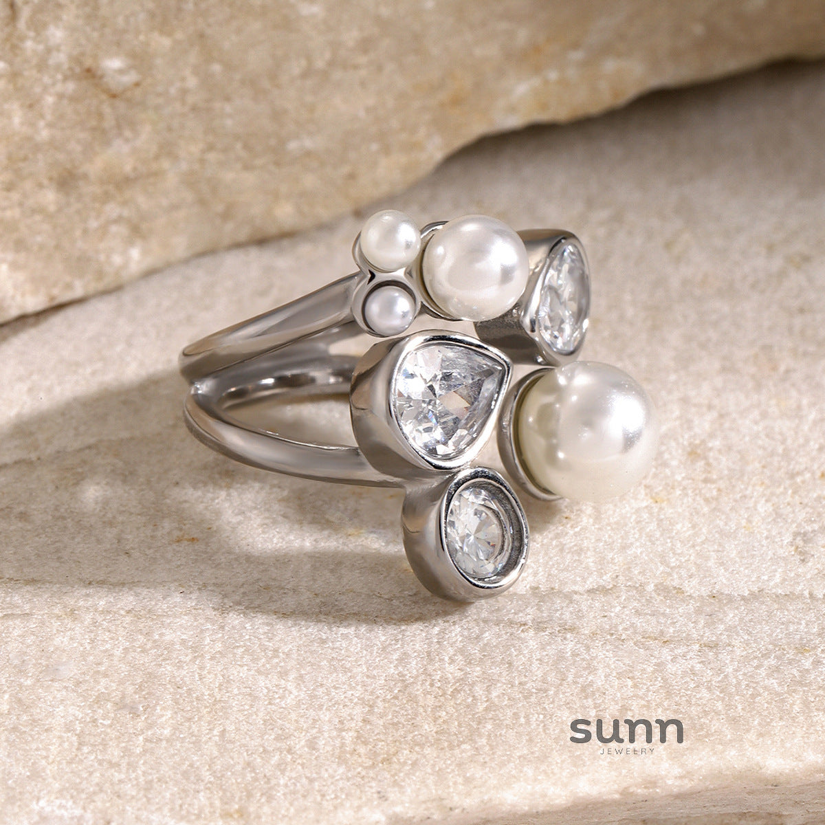 Grettel Irregular Pearl Open Ring [CEG41OMY]