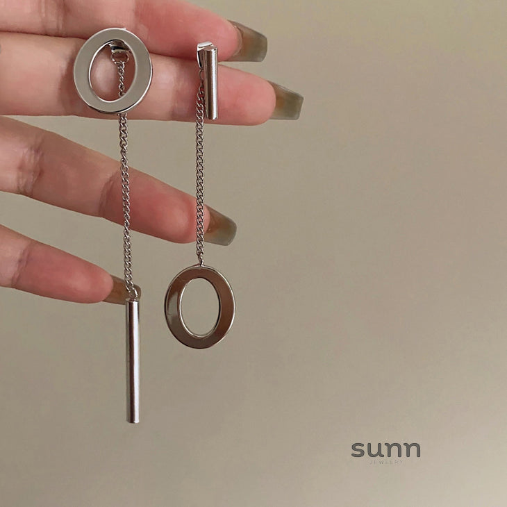 Gwen Asymmetric Geometric Earrings [TR03OIKJ]