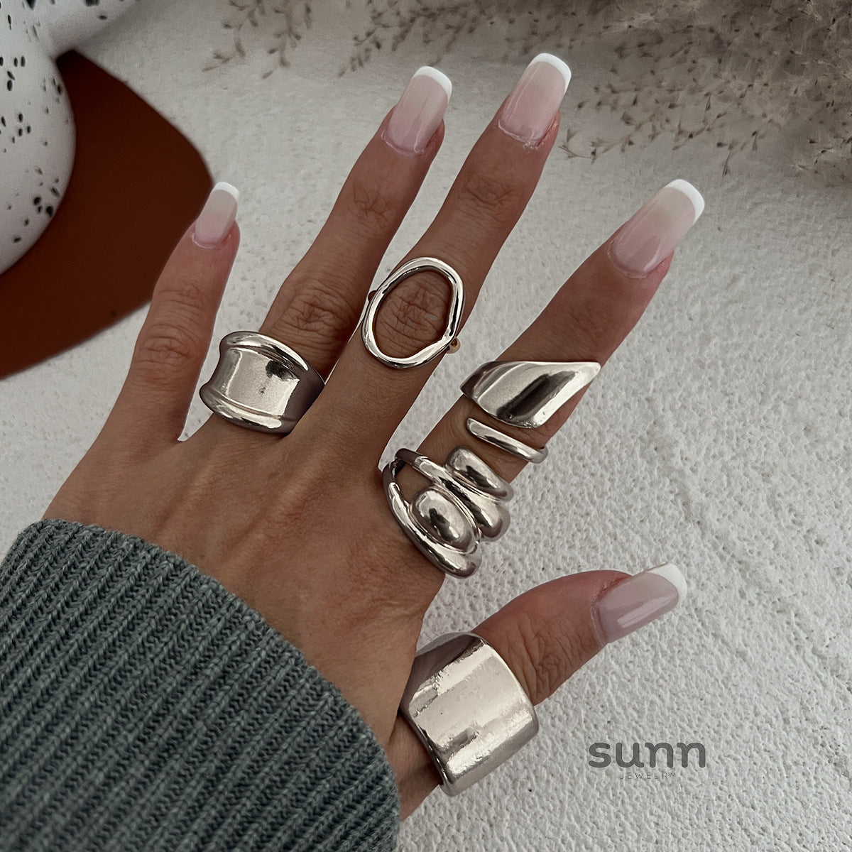 Gwen Irregular Ring Bracelet Set [CBS29YJA]