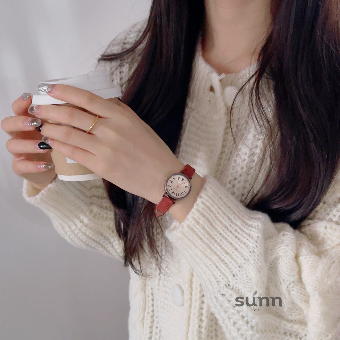 Gwendolynn Elegant Retro Watch [Q1DA1MO2]