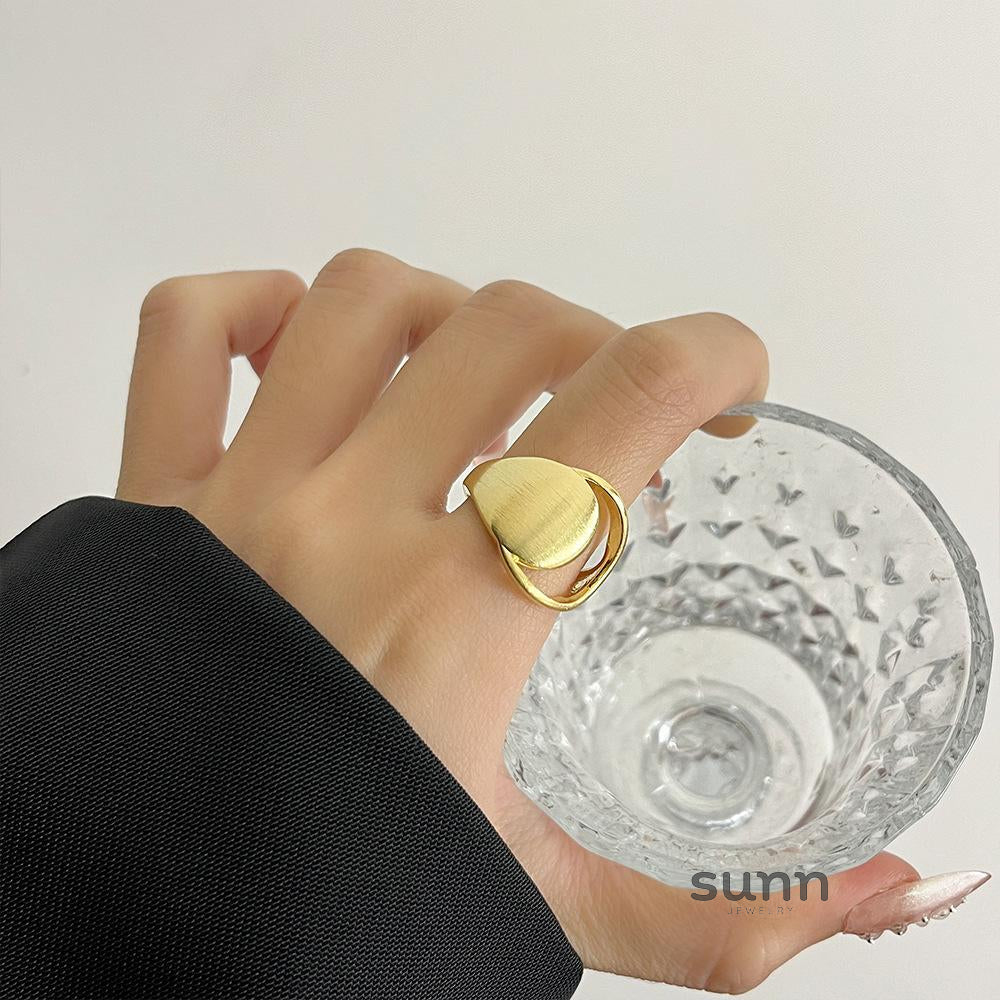 Gwendolynn Sculptural Open Ring [Q1PQ9CPI]
