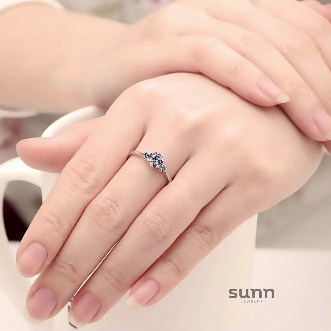 Habiba Luminous Star Ring [OPMPADKO]