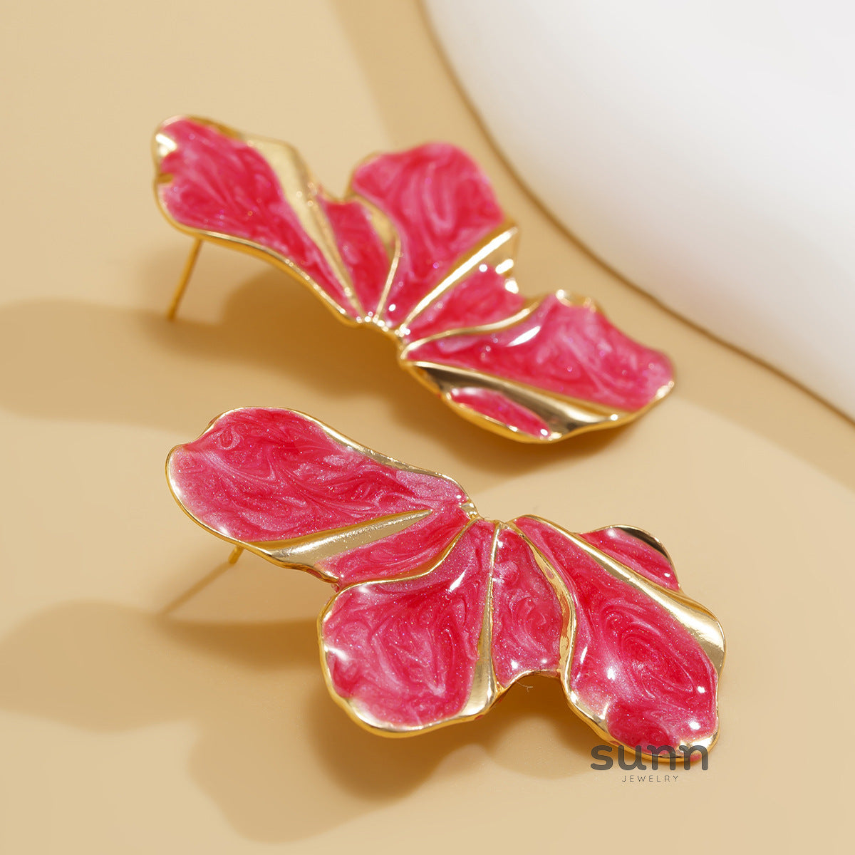 Hadasa Gradient Petal Drop Earrings [2O5WOT9O]