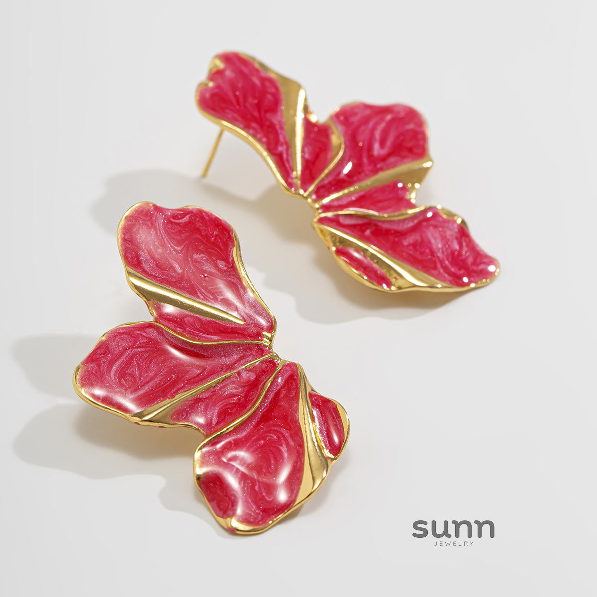 Hadasa Gradient Petal Drop Earrings [55K8WI5H]
