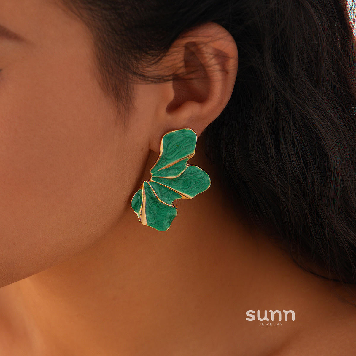 Hadasa Gradient Petal Drop Earrings [WEGVQBRY]