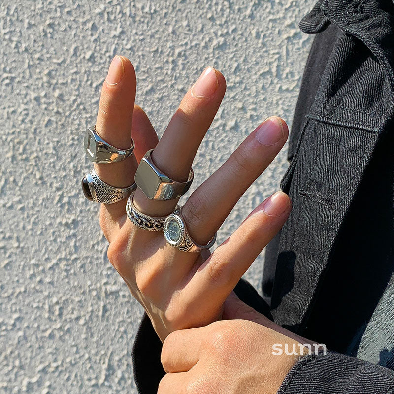 Hadassa Vintage Ring Set