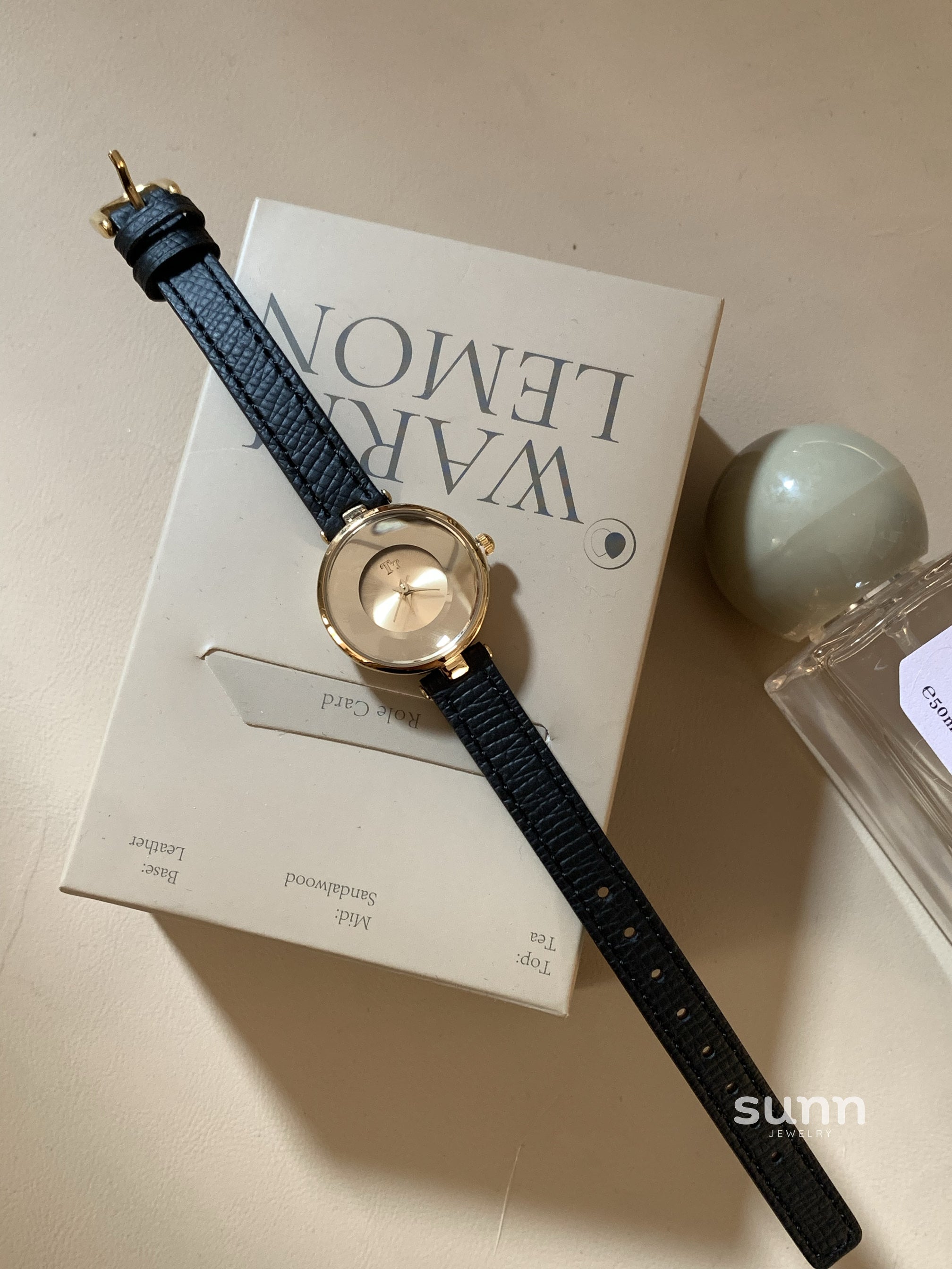 Haiden Minimalist Leather Watch [MQIR55LO]