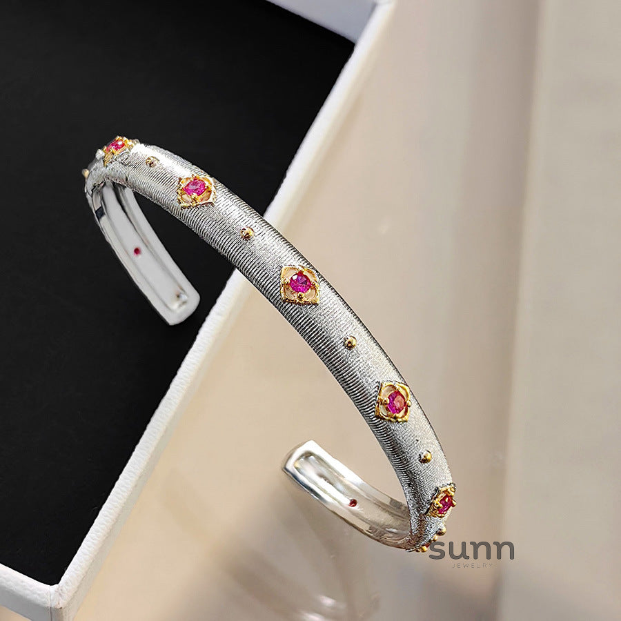 Haidyn Carved Rubyette Bloom [MQGT1STD]