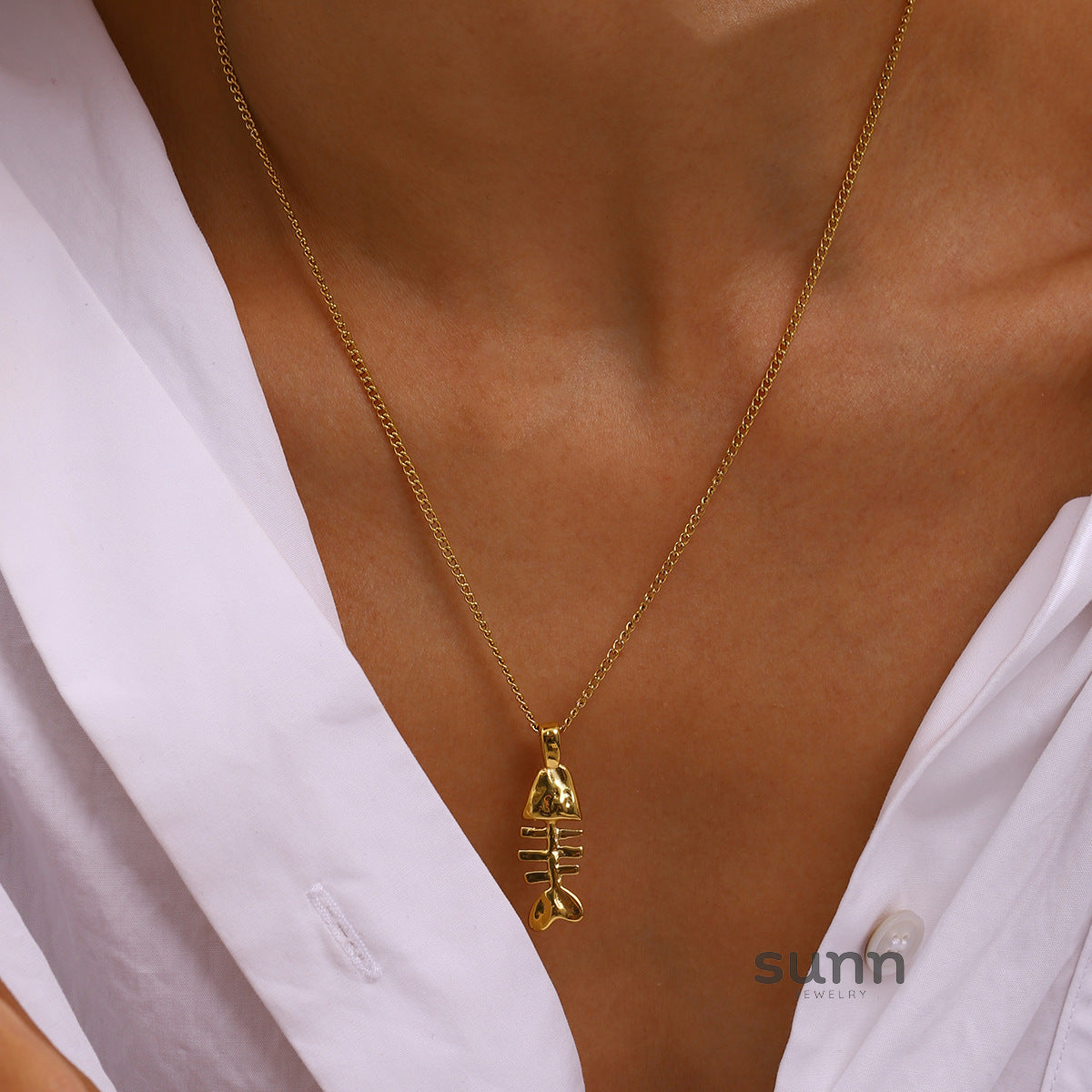 Haily Fishbone Pendant Necklace [M06PKG7E]