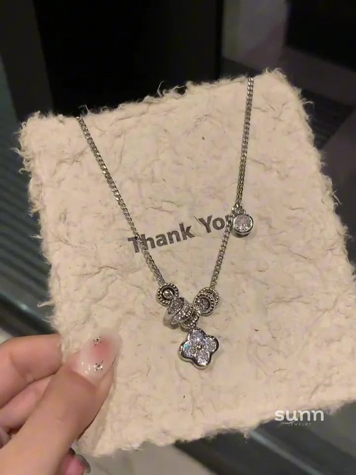 Haivyn Sparkle Clover Necklace