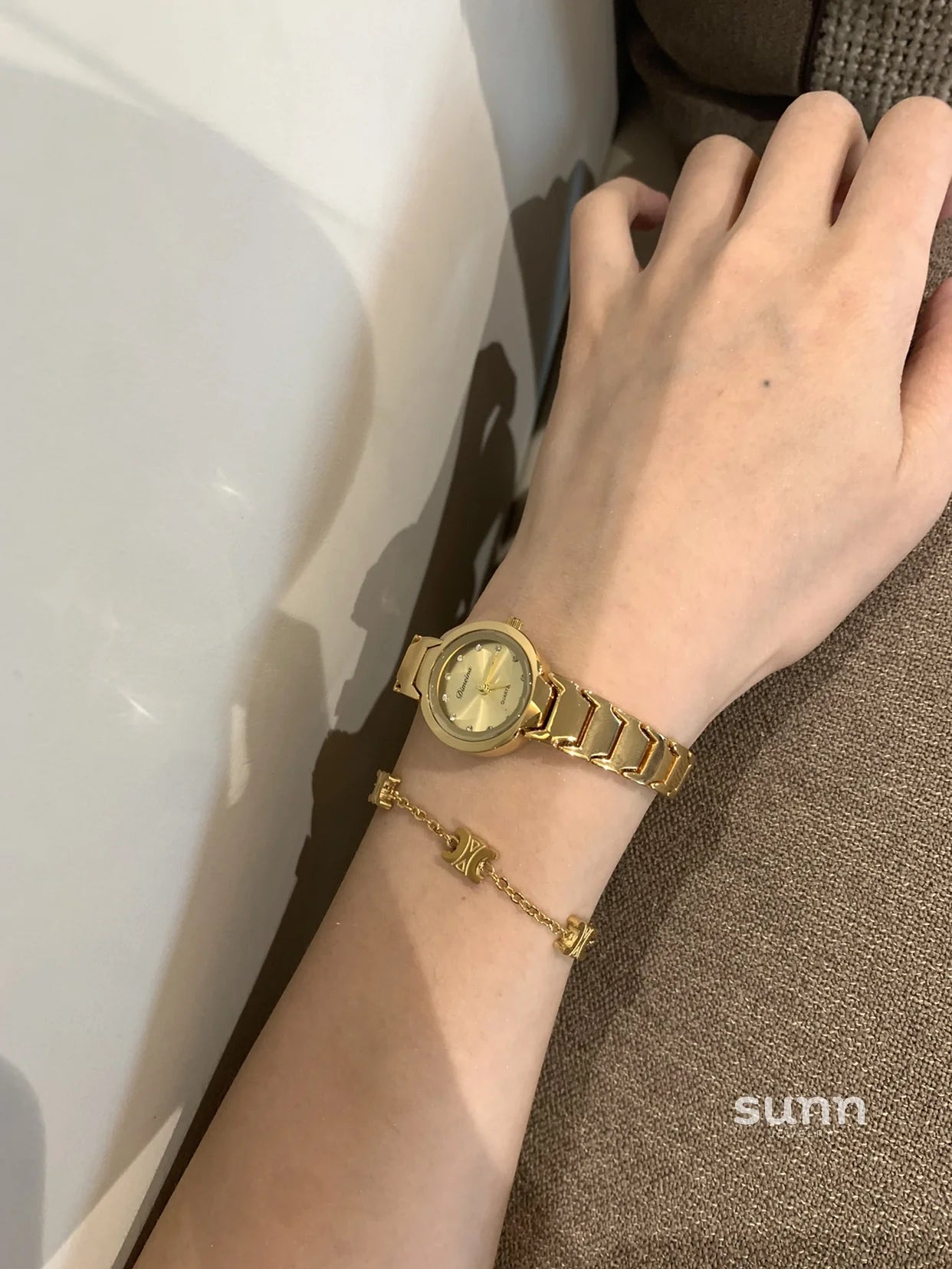 Haizlee Dainty Gold Sparkle Watch
