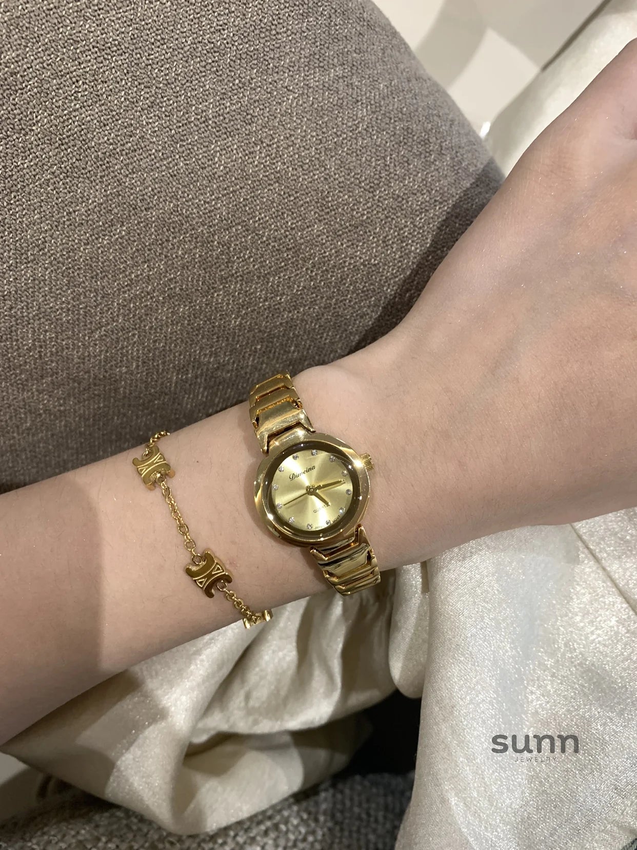 Haizlee Dainty Gold Sparkle Watch